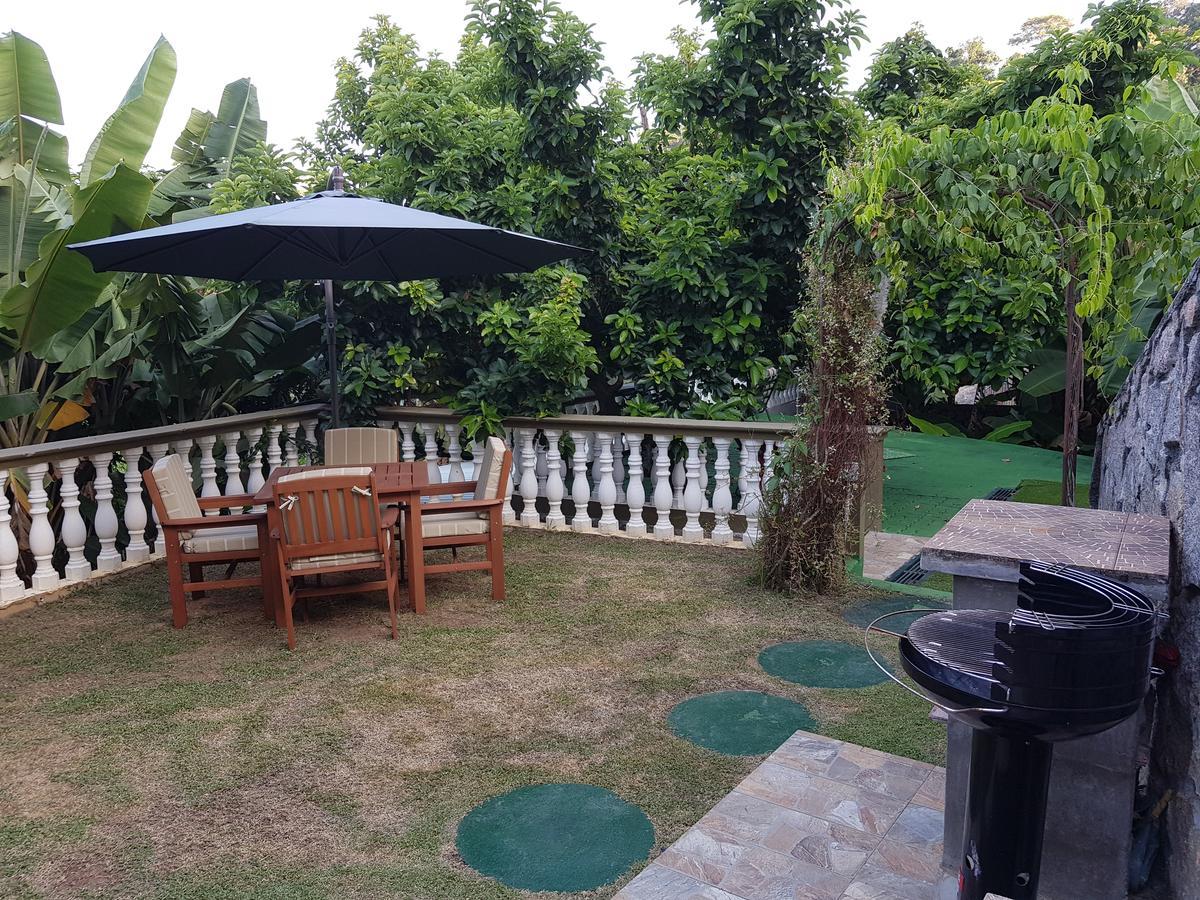 Hibiscus House Seychelles Self Catering Apartman Victoria Kültér fotó