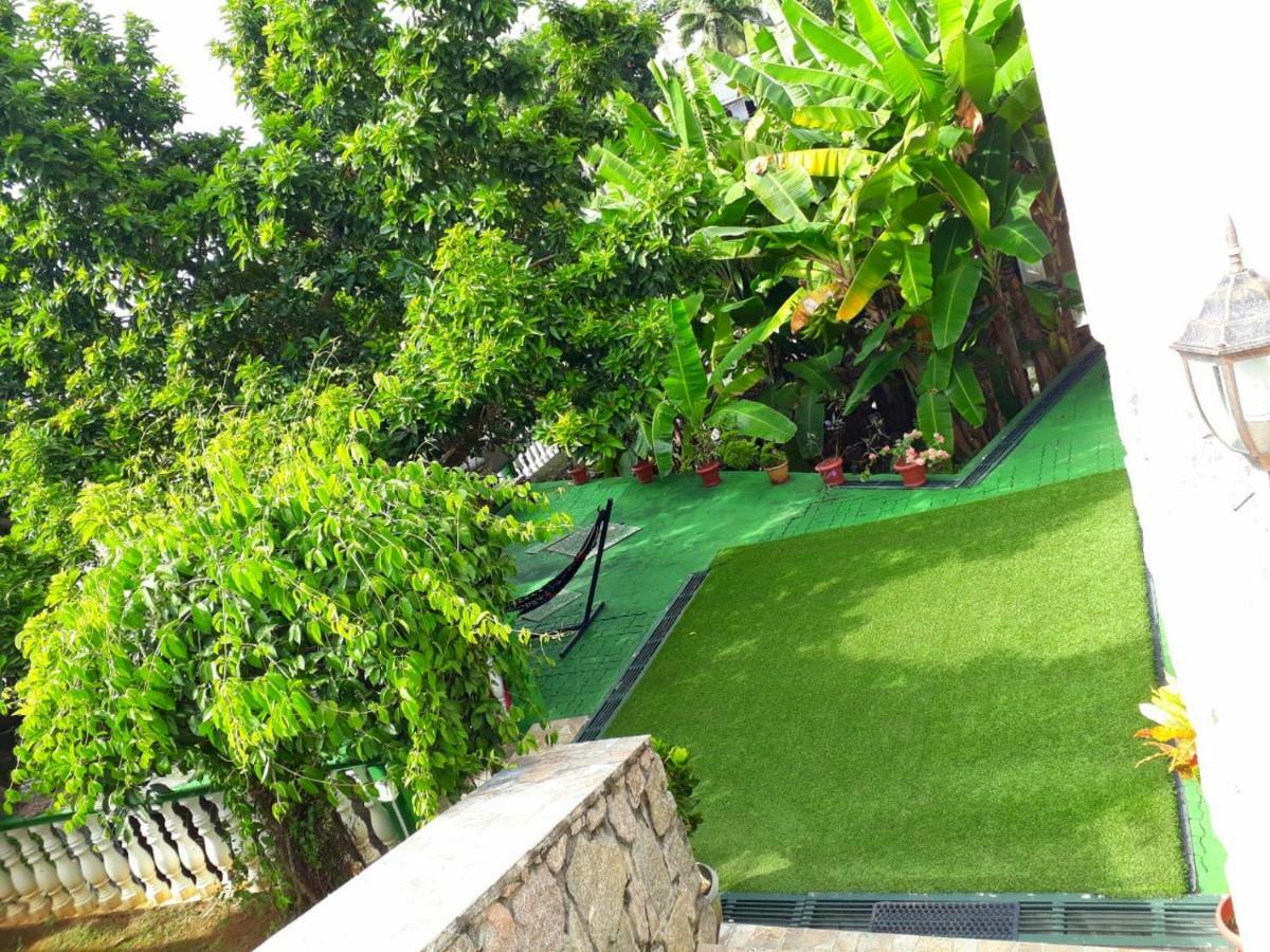 Hibiscus House Seychelles Self Catering Apartman Victoria Kültér fotó