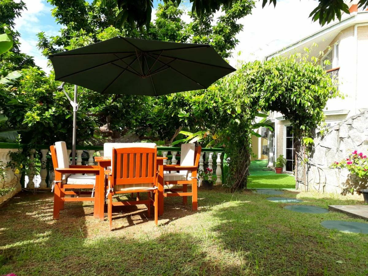 Hibiscus House Seychelles Self Catering Apartman Victoria Kültér fotó